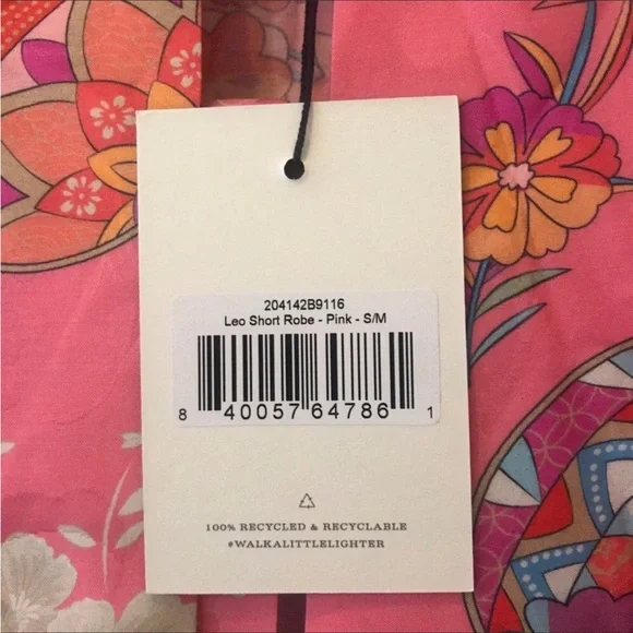 Spell Leo Short Robe - Picture 7 of 7